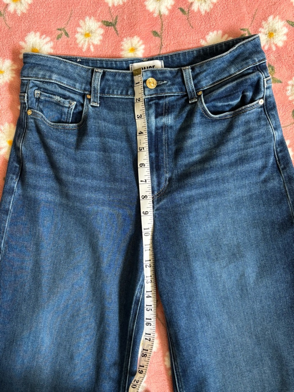 Paige Anessa High Rise Wide Leg Petite Jeans Frayed Hem in Arpeggio Size 29 EUC - Picture 4 of 11